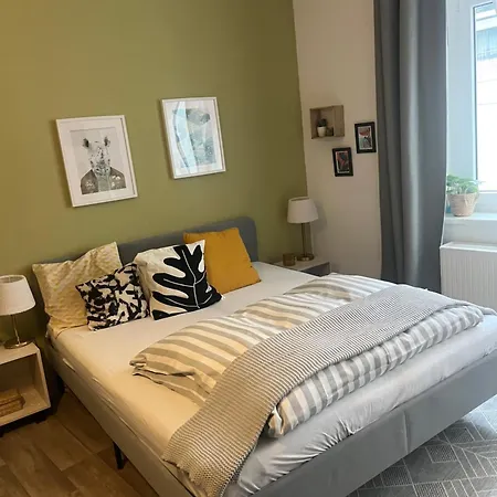 Apartment Roemerburg Burgstrasse